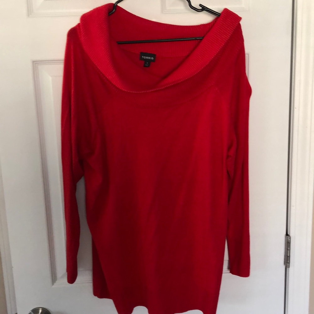 Torrid plus size sweater size 3 NWT